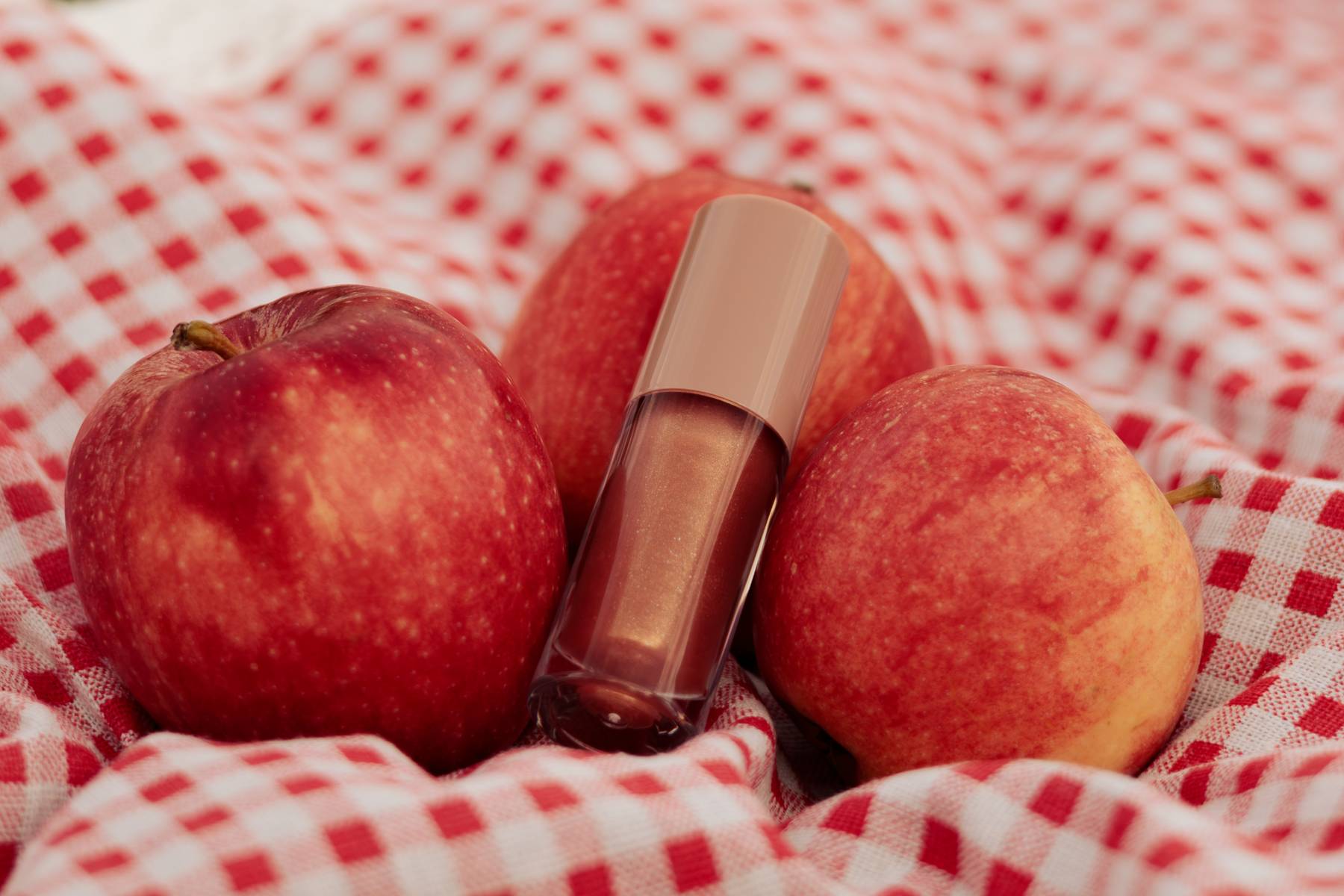 Lip Glaze- Candy Apple Glossy Lip Oil